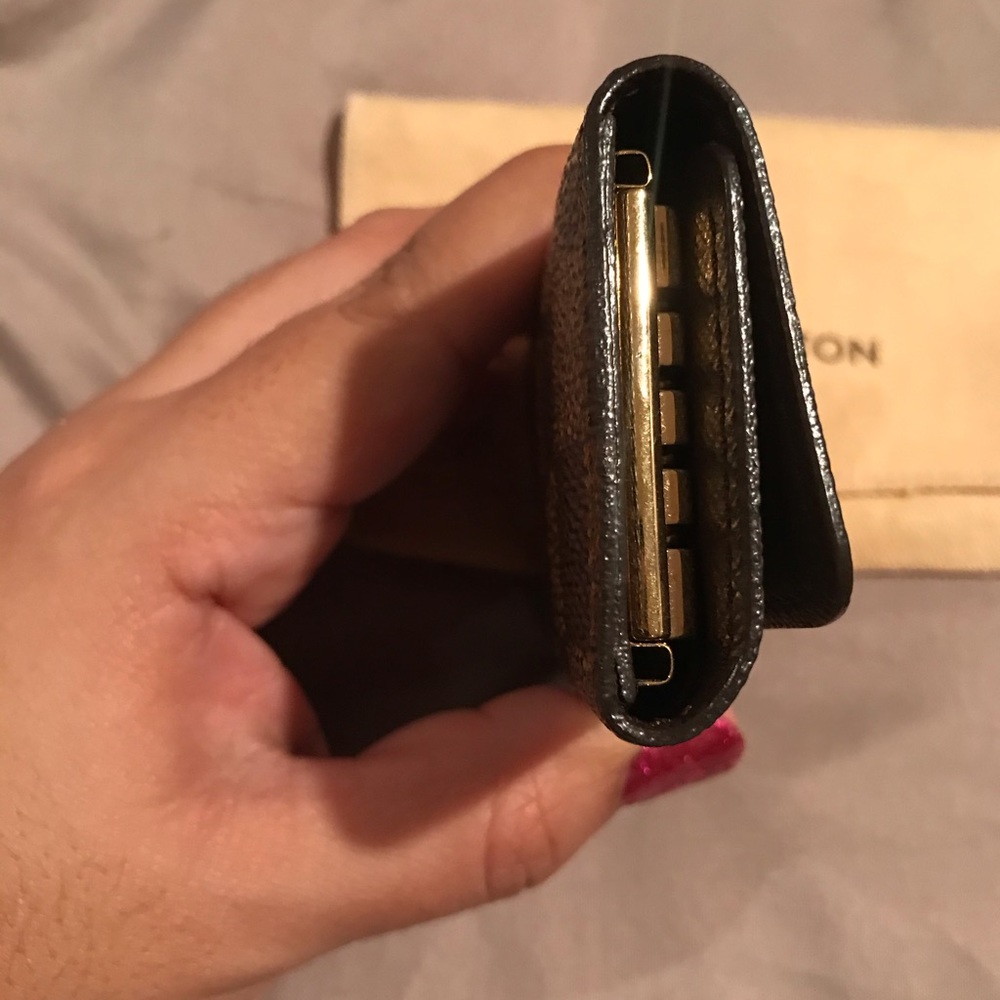 Louis Vuitton Multicles 4 ring key holder - Picture 3 of 7